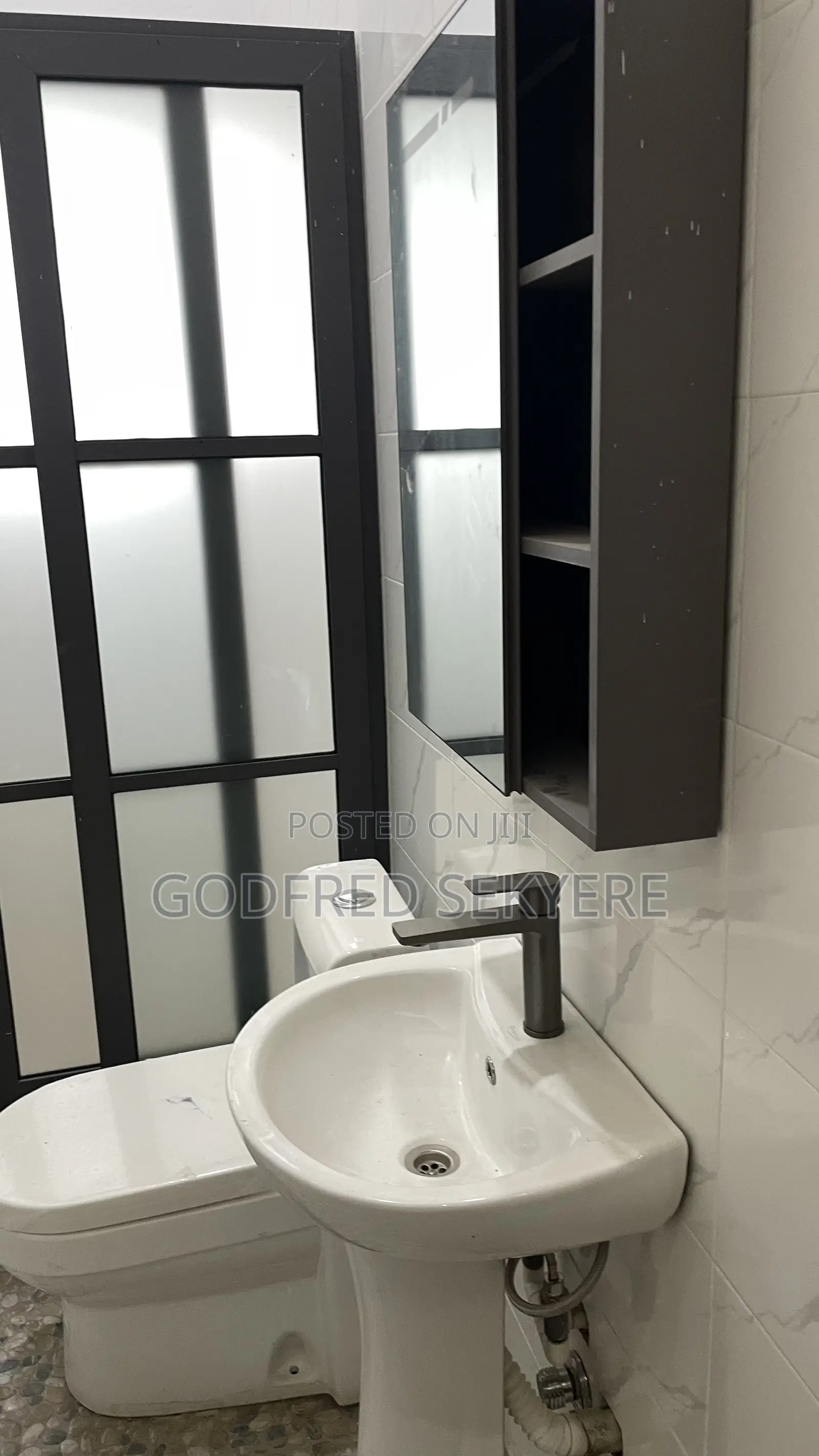 2bdrm Apartment in Adeleke Estates, Kumasi Metropolitan for rent