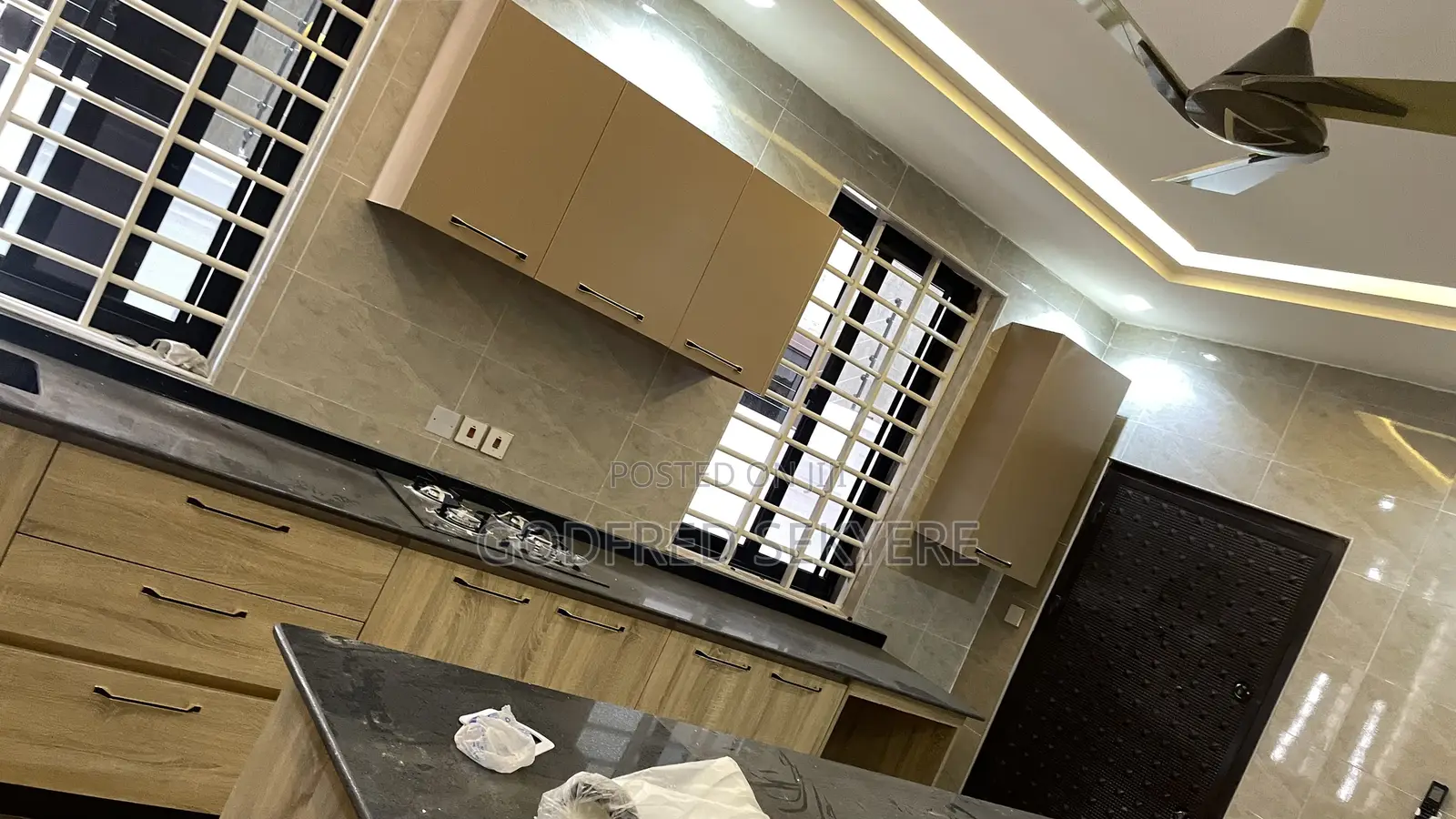 Furnished 6bdrm Mansion in Ipt, Kumasi Metropolitan for sale