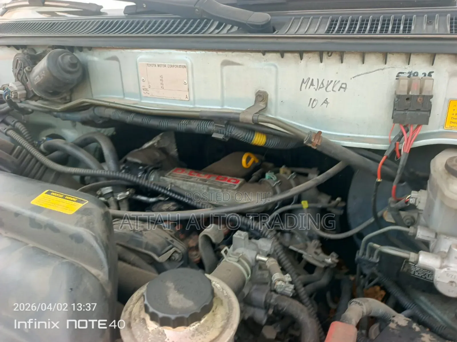 Toyota HiAce 1999 Silver