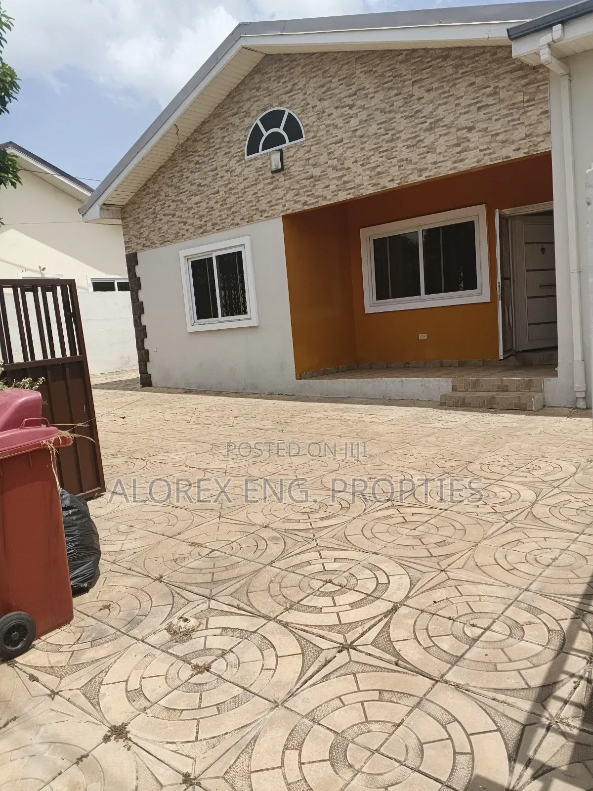 2bdrm House in Oyarifa, Pentecost for rent