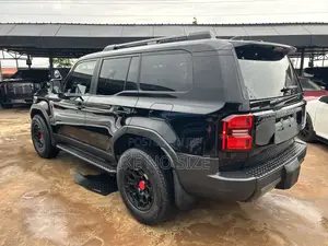 Toyota Land Cruiser Prado 2025 Black