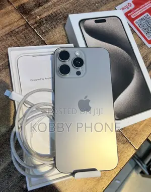 Apple iPhone 15 Pro Max 256 GB Silver