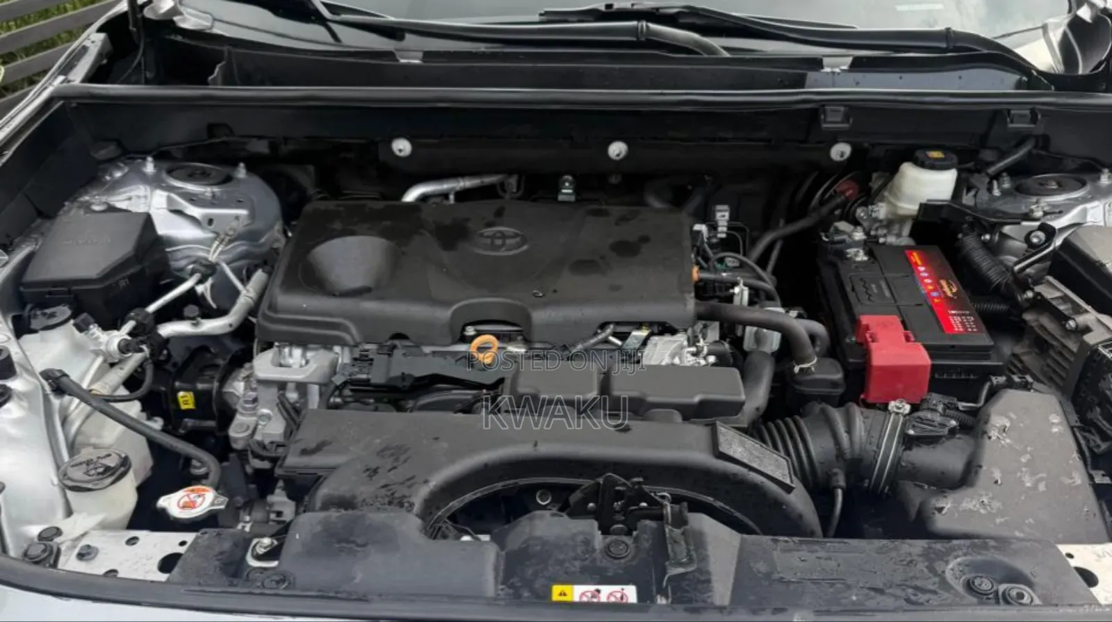 Toyota RAV4 2021 Silver
