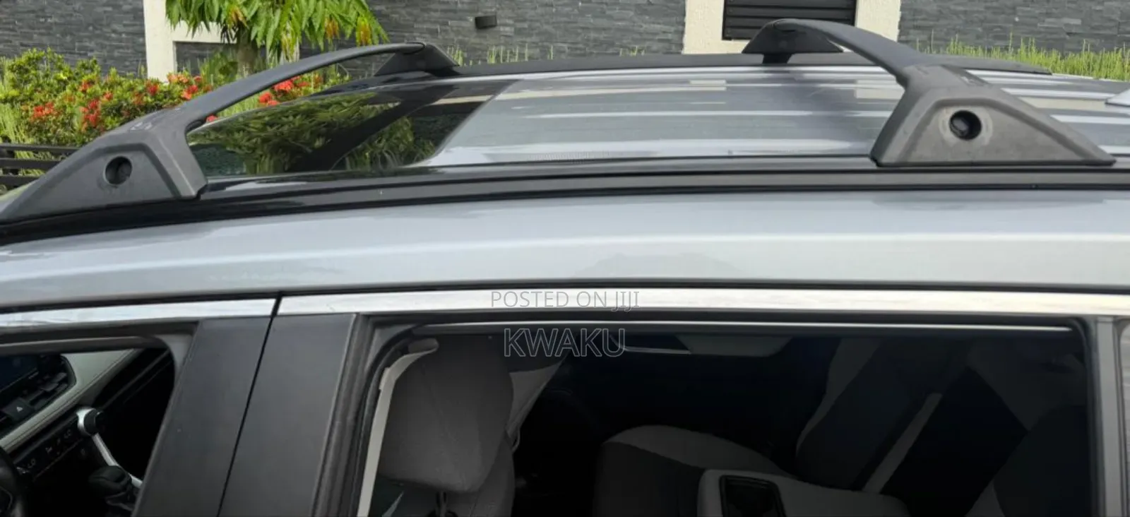 Toyota RAV4 2021 Silver