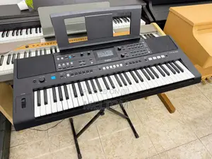 Yamaha PSR-E483 Keyboard (Latest Model)