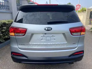 Kia Sorento 2.4L LX AWD 2018 Silver