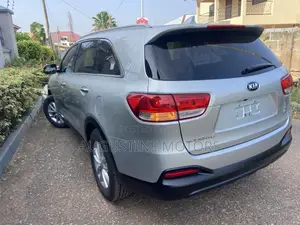 Kia Sorento 2.4L LX AWD 2018 Silver