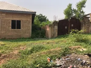 4bdrm House in 2 Bedrooms And 2, NIC for sale