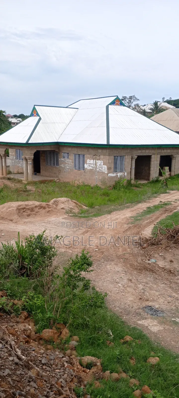 4bdrm House in Oboasi, Adansi North for sale