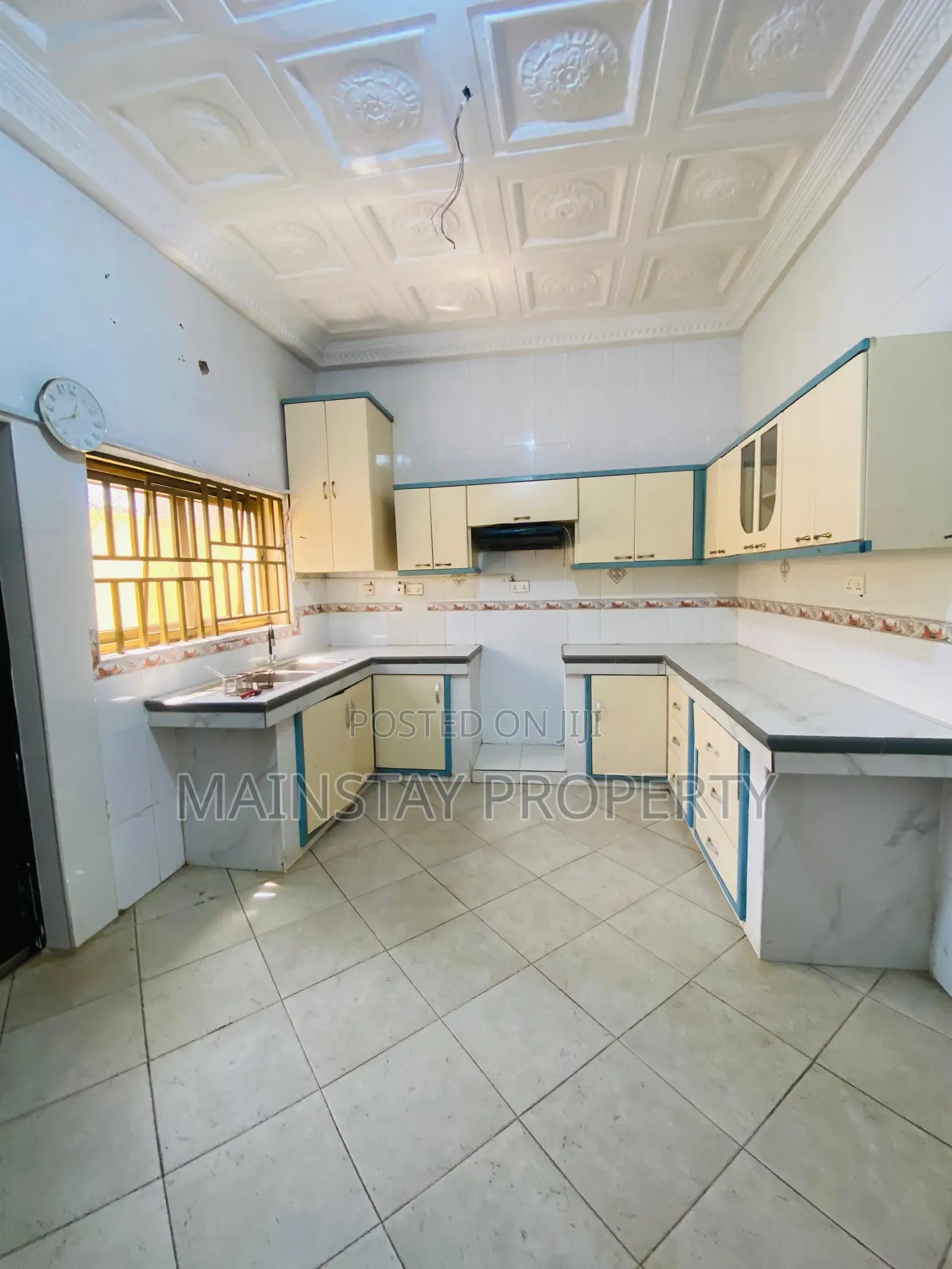 5bdrm House in Achimota for rent