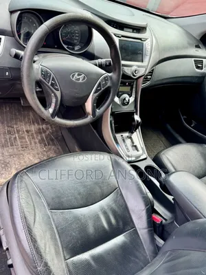 Hyundai Elantra Limited Sedan FWD (1.8L 4cyl 6A) 2013 White