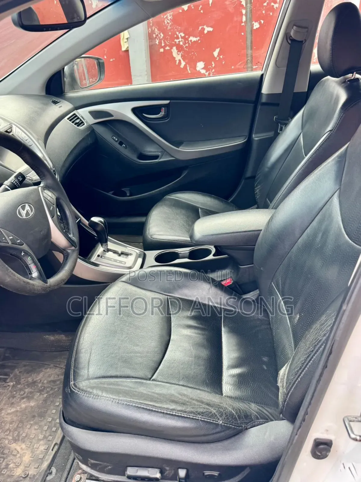 Hyundai Elantra Limited Sedan FWD (1.8L 4cyl 6A) 2013 White
