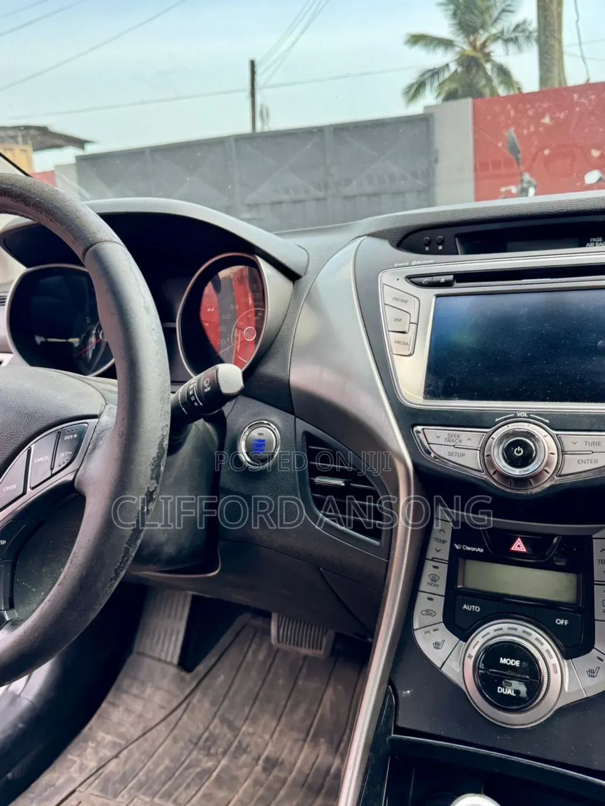 Hyundai Elantra Limited Sedan FWD (1.8L 4cyl 6A) 2013 White