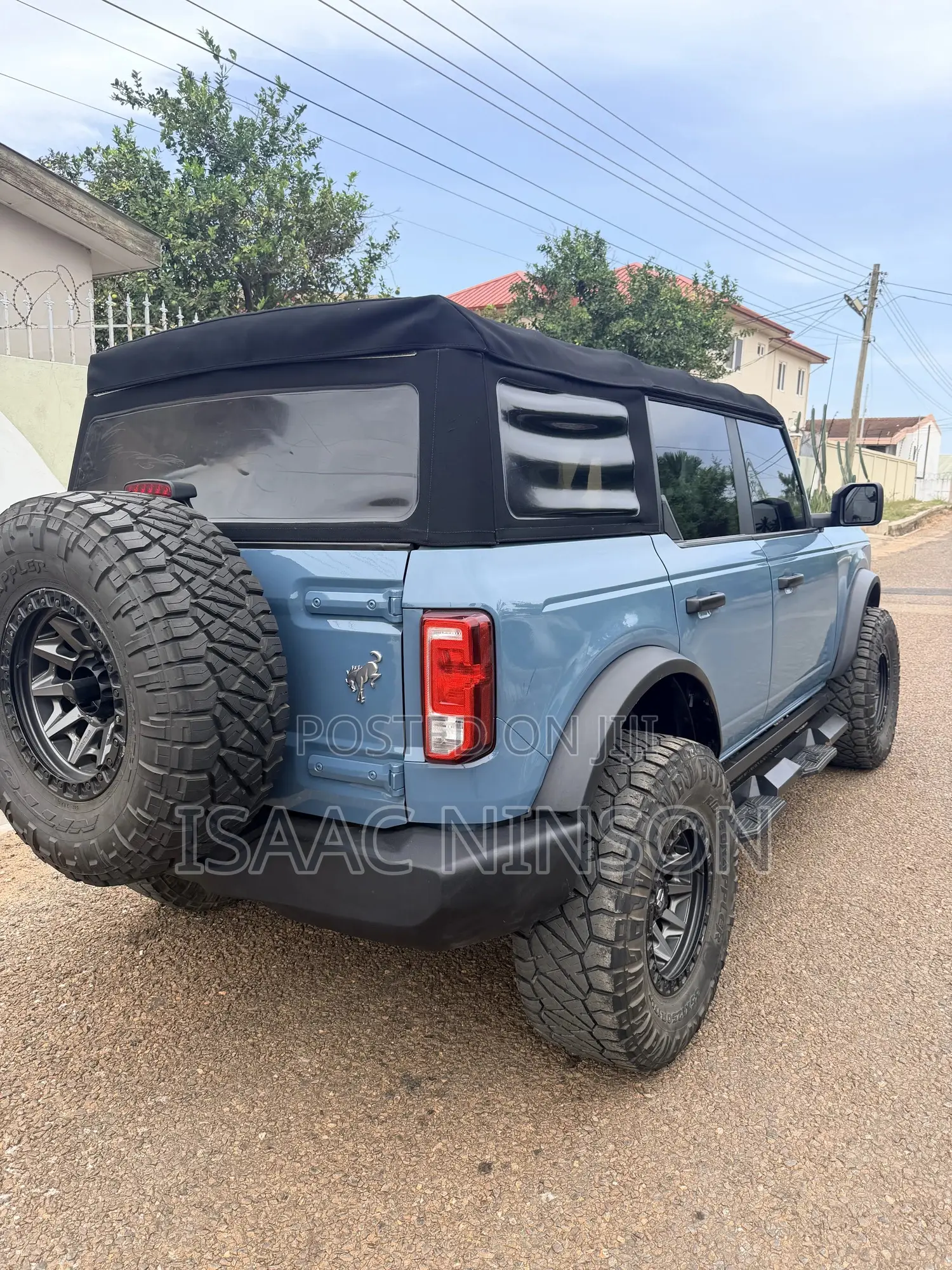 Ford Bronco 2022 Blue