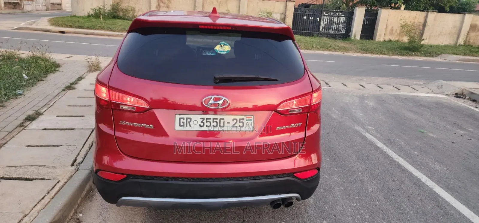 Hyundai Santa Fe 2015 Red