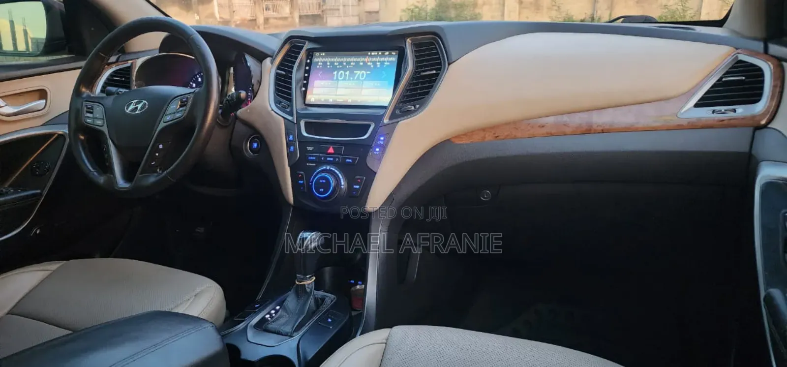 Hyundai Santa Fe 2015 Red