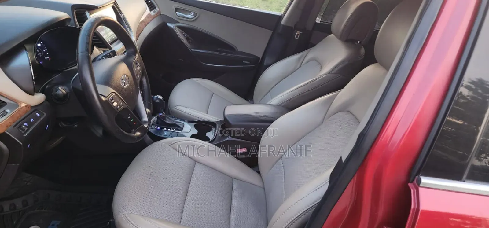 Hyundai Santa Fe 2015 Red