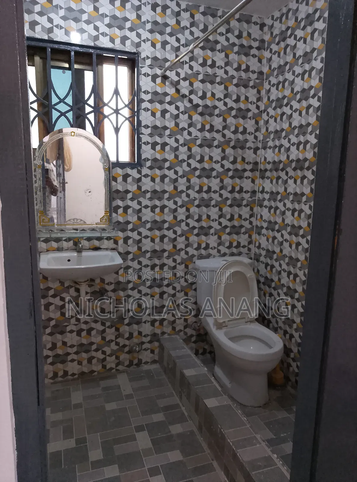 1bdrm Apartment in Dorns Properties, New Town for rent