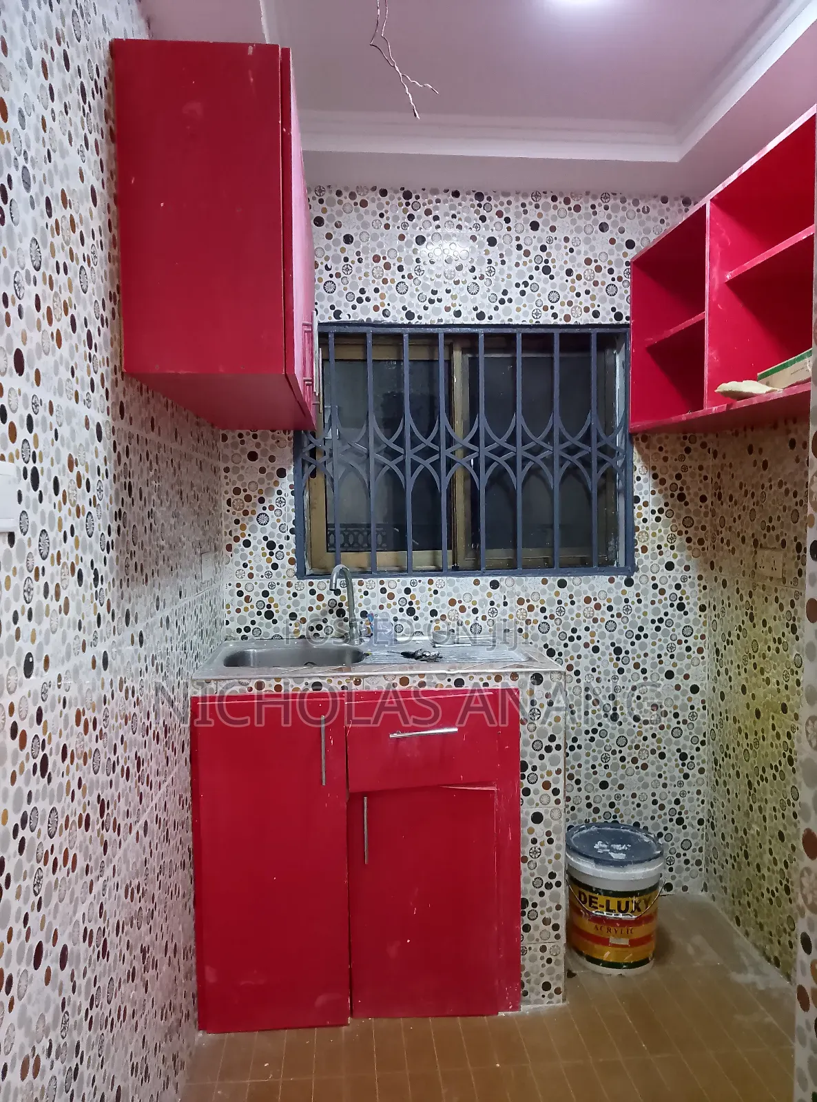 1bdrm Apartment in Dorns Properties, New Town for rent