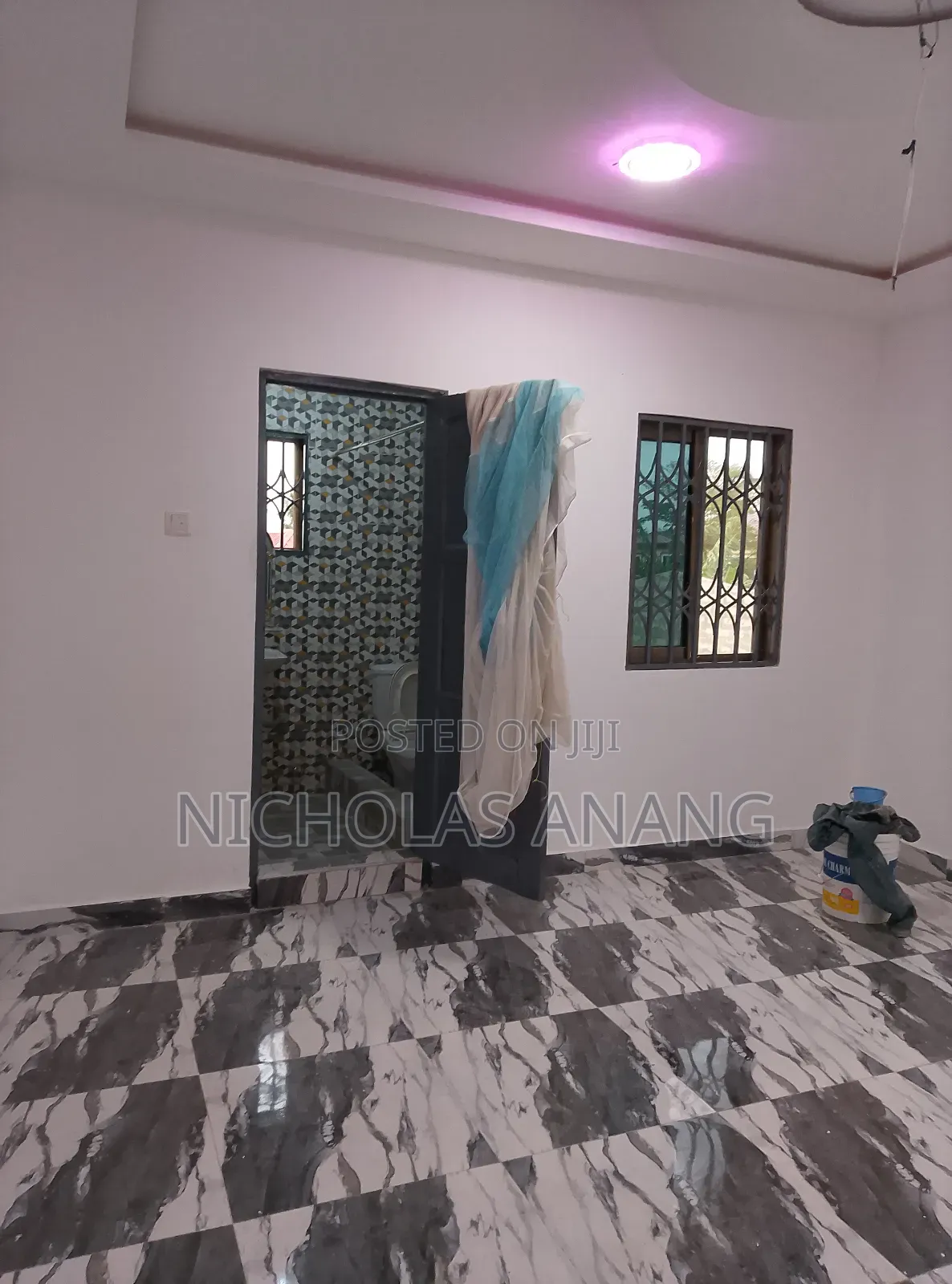 1bdrm Apartment in Dorns Properties, New Town for rent