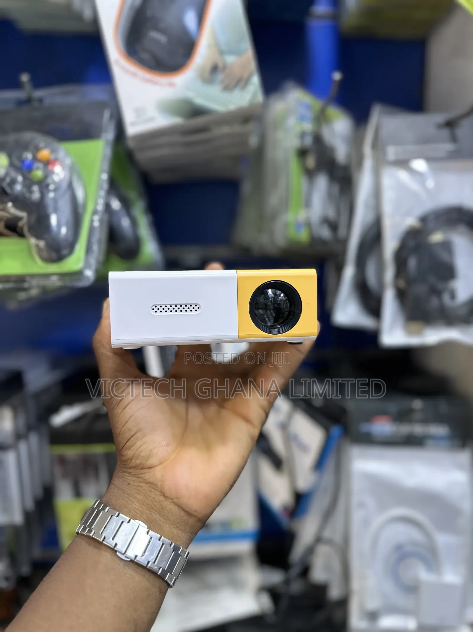 Led Mini Projector