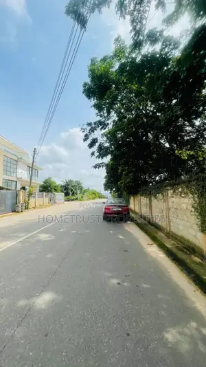 4bdrm Duplex in Aburi Peduase for sale
