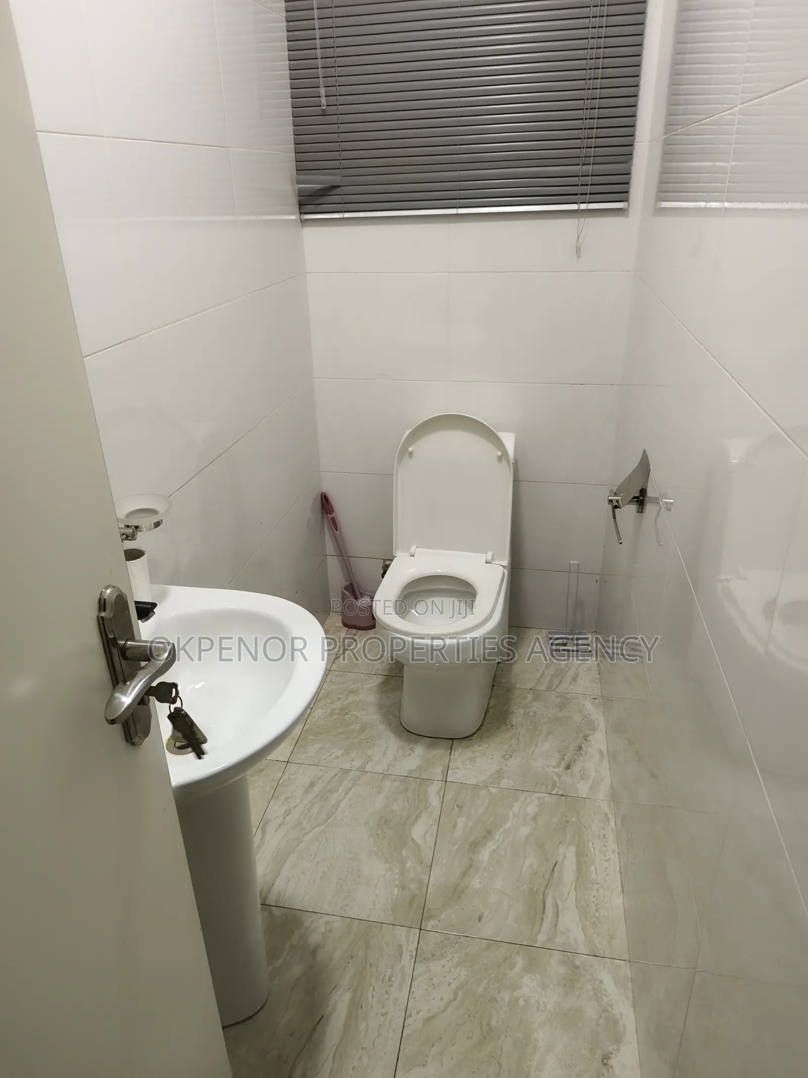 4bdrm House in Oyarifa Oak View, Accra Metropolitan for sale