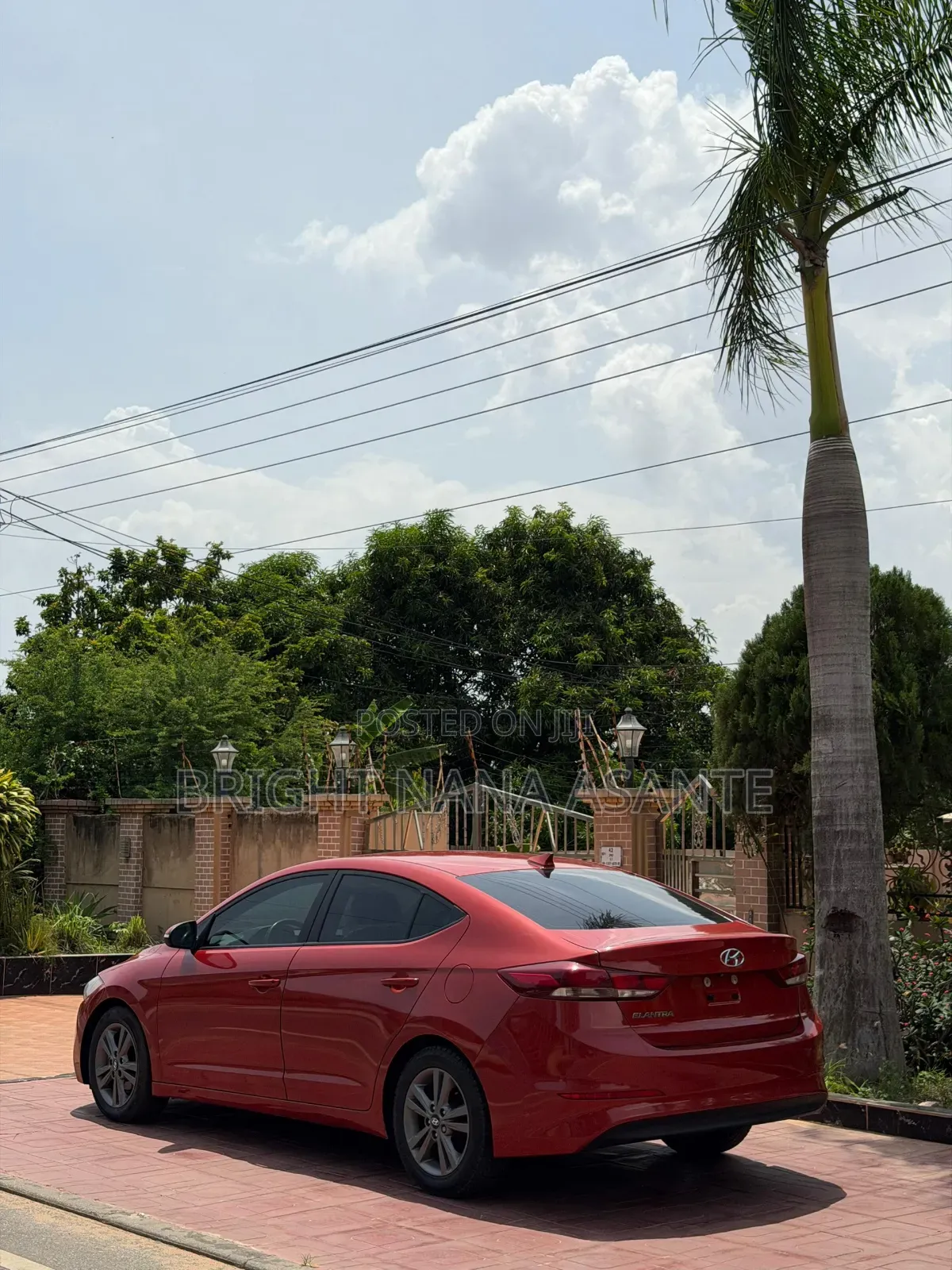Hyundai Elantra 2017 Orange