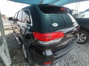 Jeep Cherokee 2019 Black