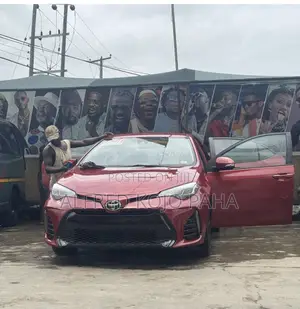 Toyota Corolla SE 4dr Sedan (1.8L 4cyl CVT) 2017 Red