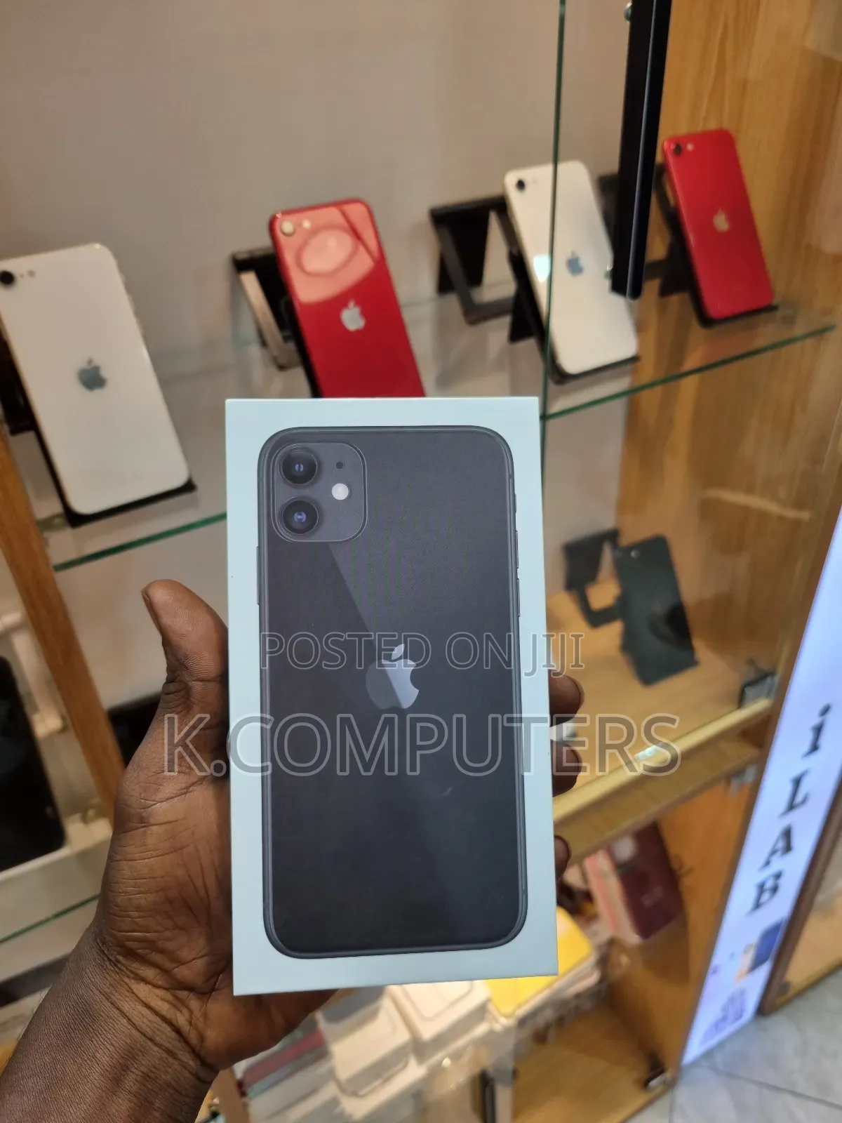 New Apple iPhone 11 128 GB Black