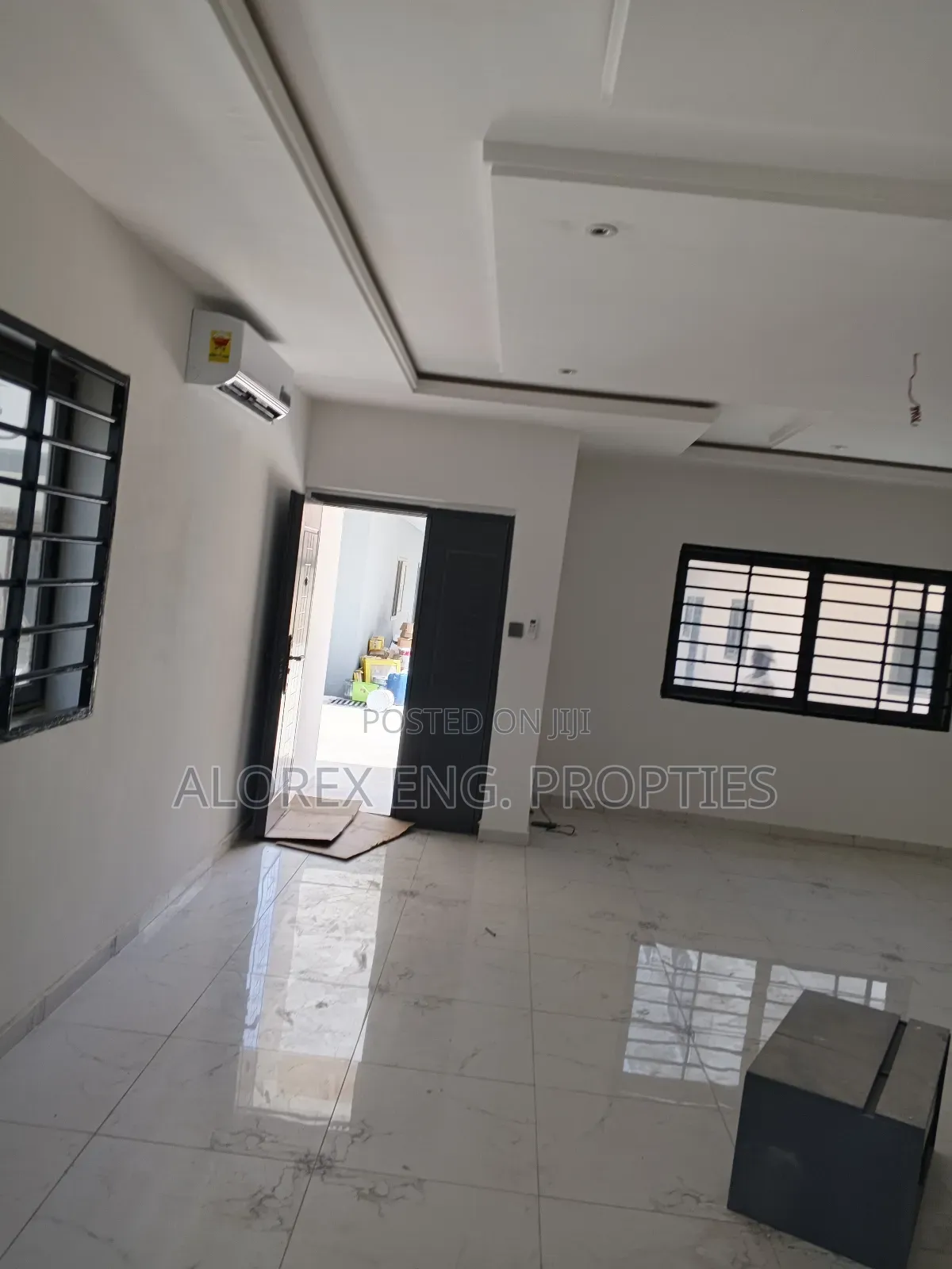 3bdrm Townhouse/Terrace in $160,000, SDA Area for sale
