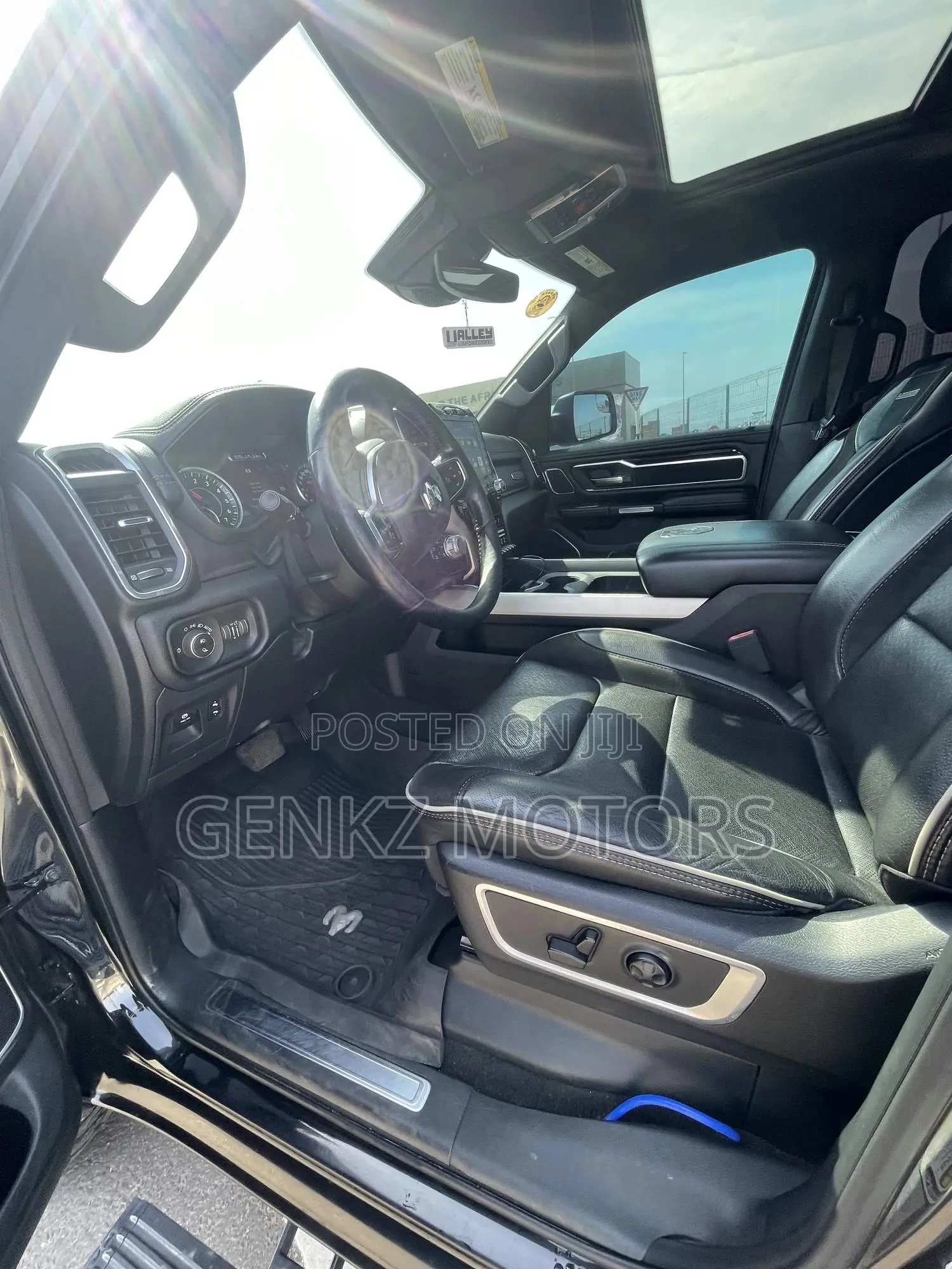 Dodge RAM 1500 5.7 Petrol AWD 2019 Black