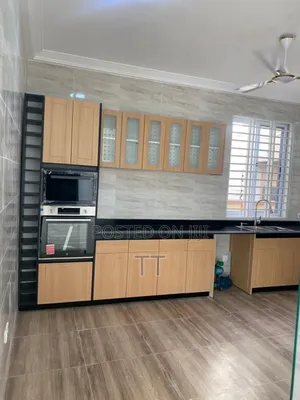 Garage and Showroom for Rental