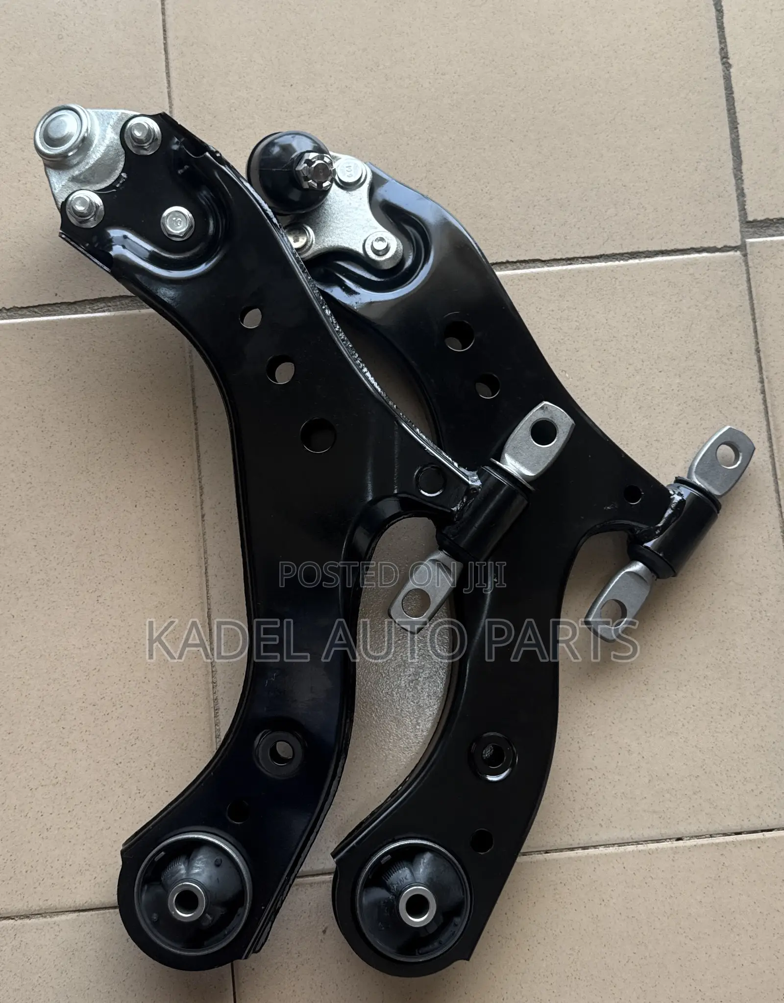 Toyota Camry 2020 Lower Arm / Control Arm