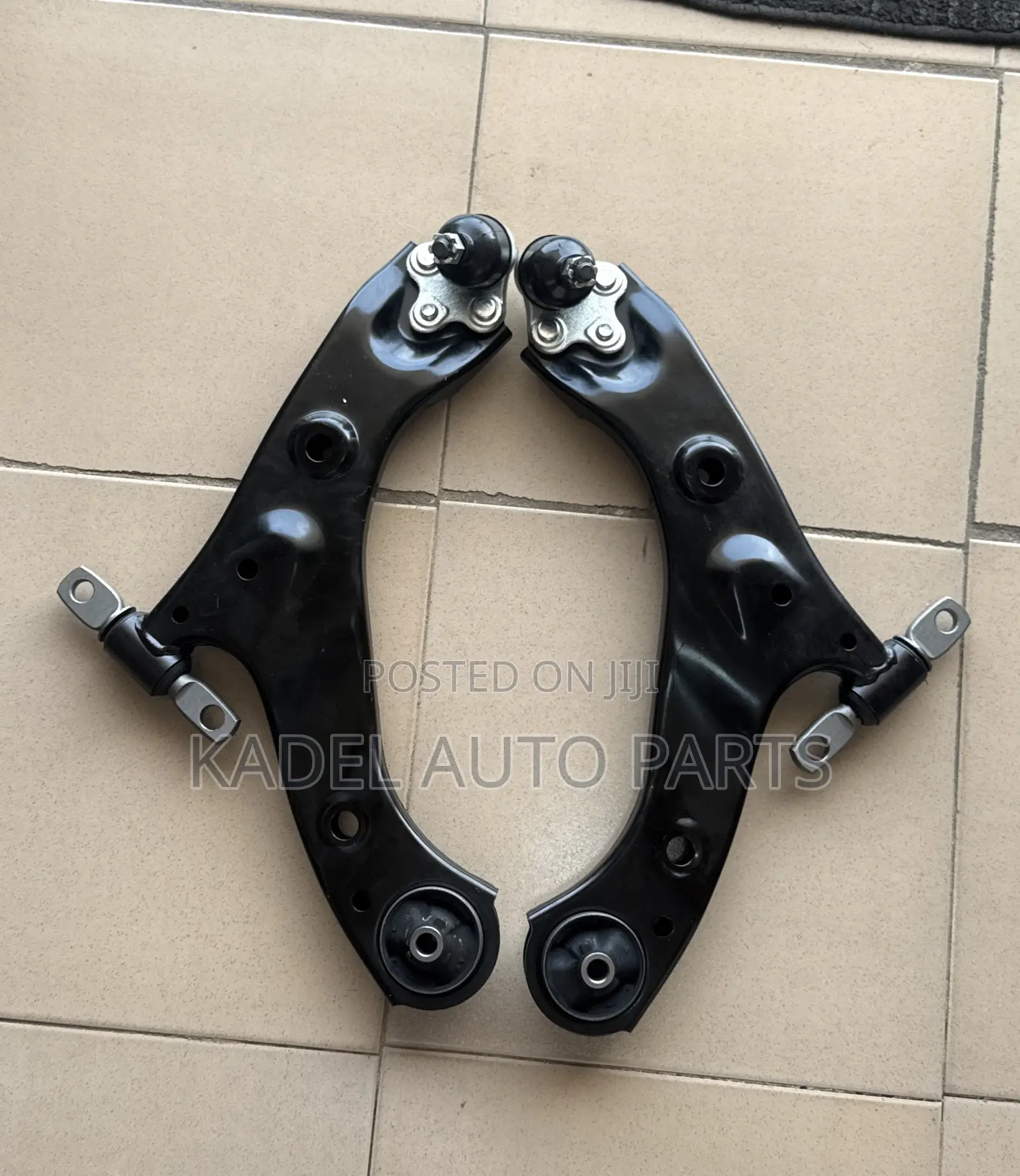 Toyota Highlander 2020 Lower Arm / Control Arm