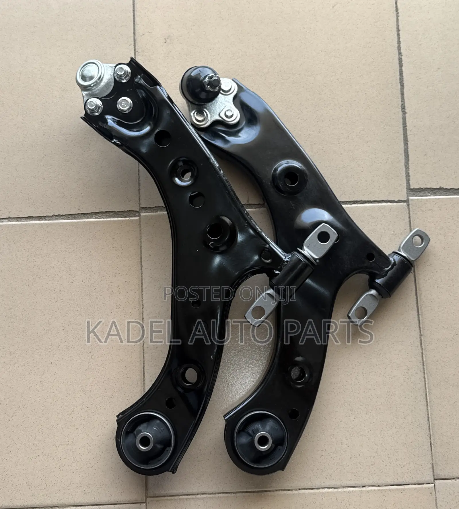 Toyota Highlander 2020 Lower Arm / Control Arm