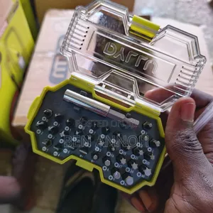 Dyllu Tools And Machinery