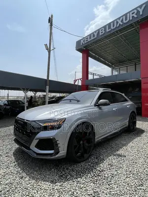 Audi RS Q8 2021 Beige