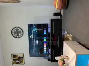 65” Inch Uhd Samsung Tv