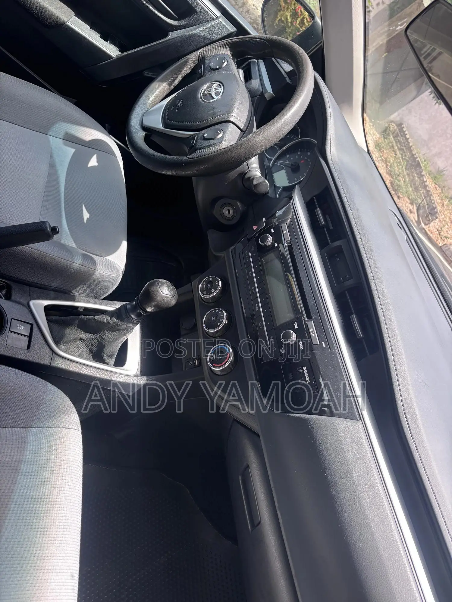 Toyota Corolla 2015 Black