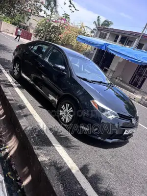 Toyota Corolla 2015 Black