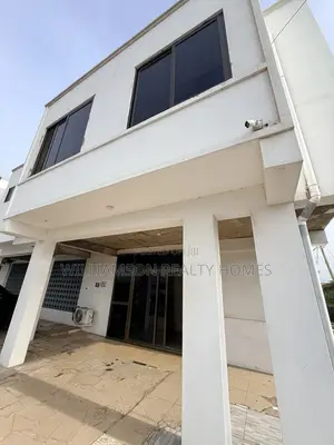 1bdrm Apartment in Community 20 Estate, Spintex for rent