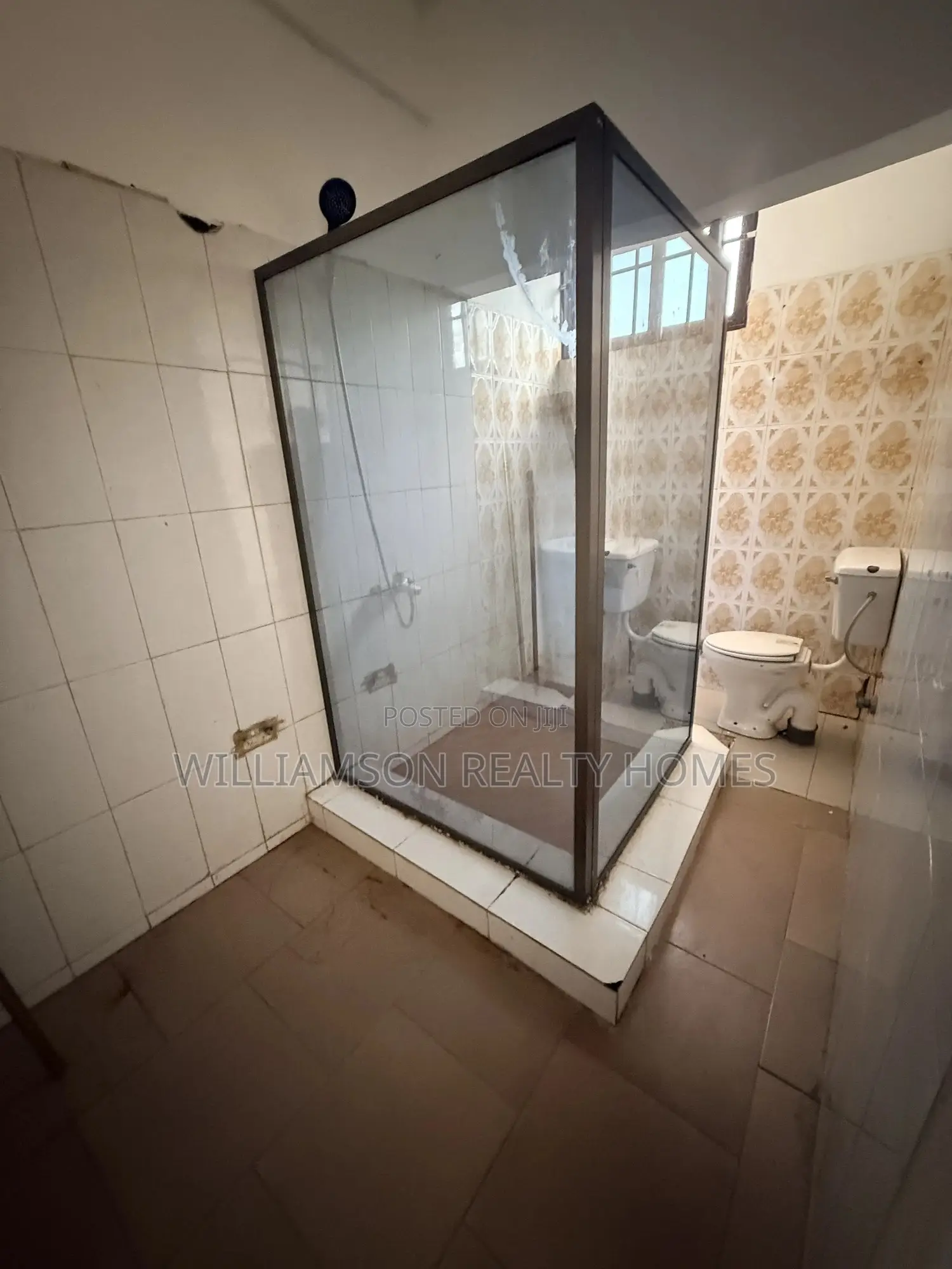 1bdrm Apartment in Community 20 Estate, Spintex for rent
