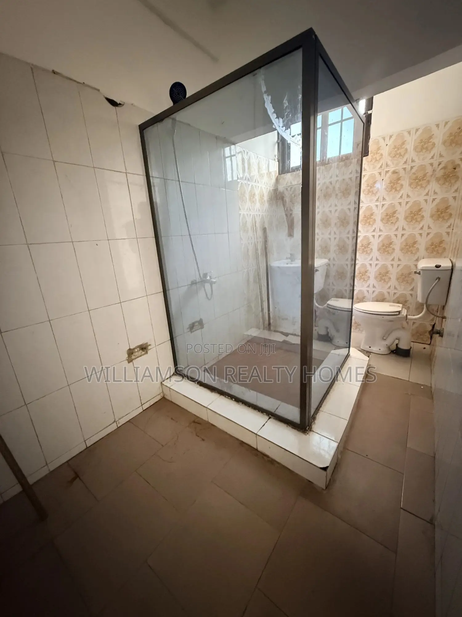 1bdrm Apartment in Community 20 Estate, Spintex for rent