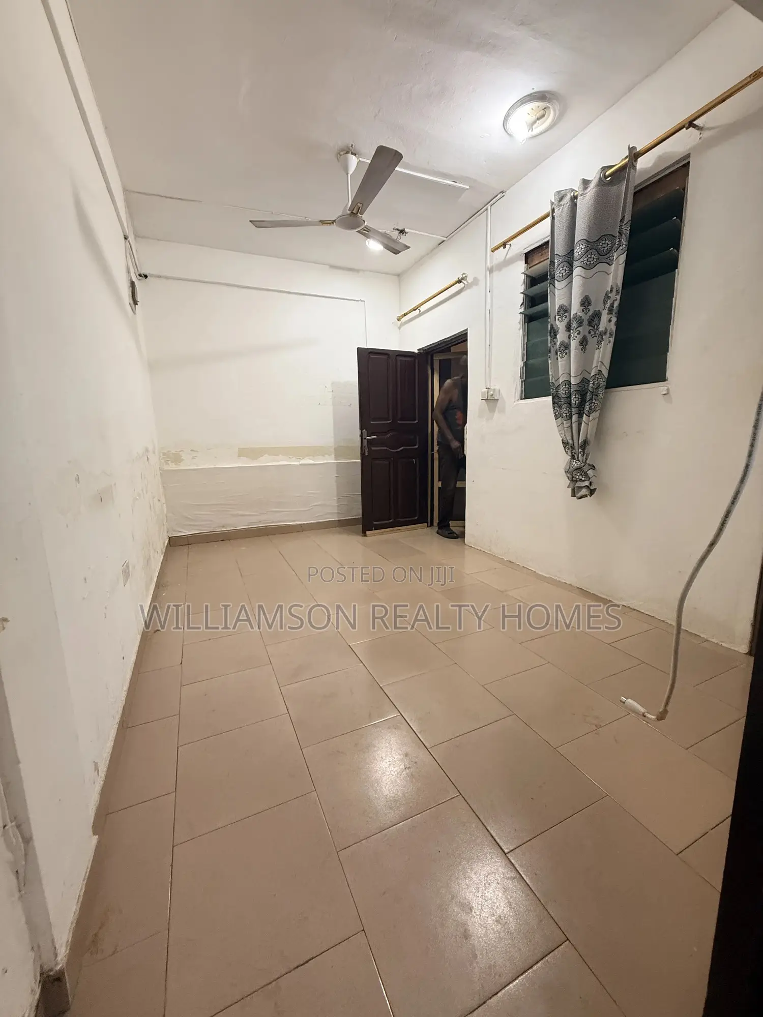 1bdrm Apartment in Community 20 Estate, Spintex for rent