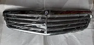 W204 C250/C300 Front Grill Shinning Available