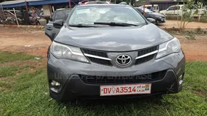 Toyota RAV4 LE 4dr SUV AWD (2.5L 4cyl 6A) 2015 Black