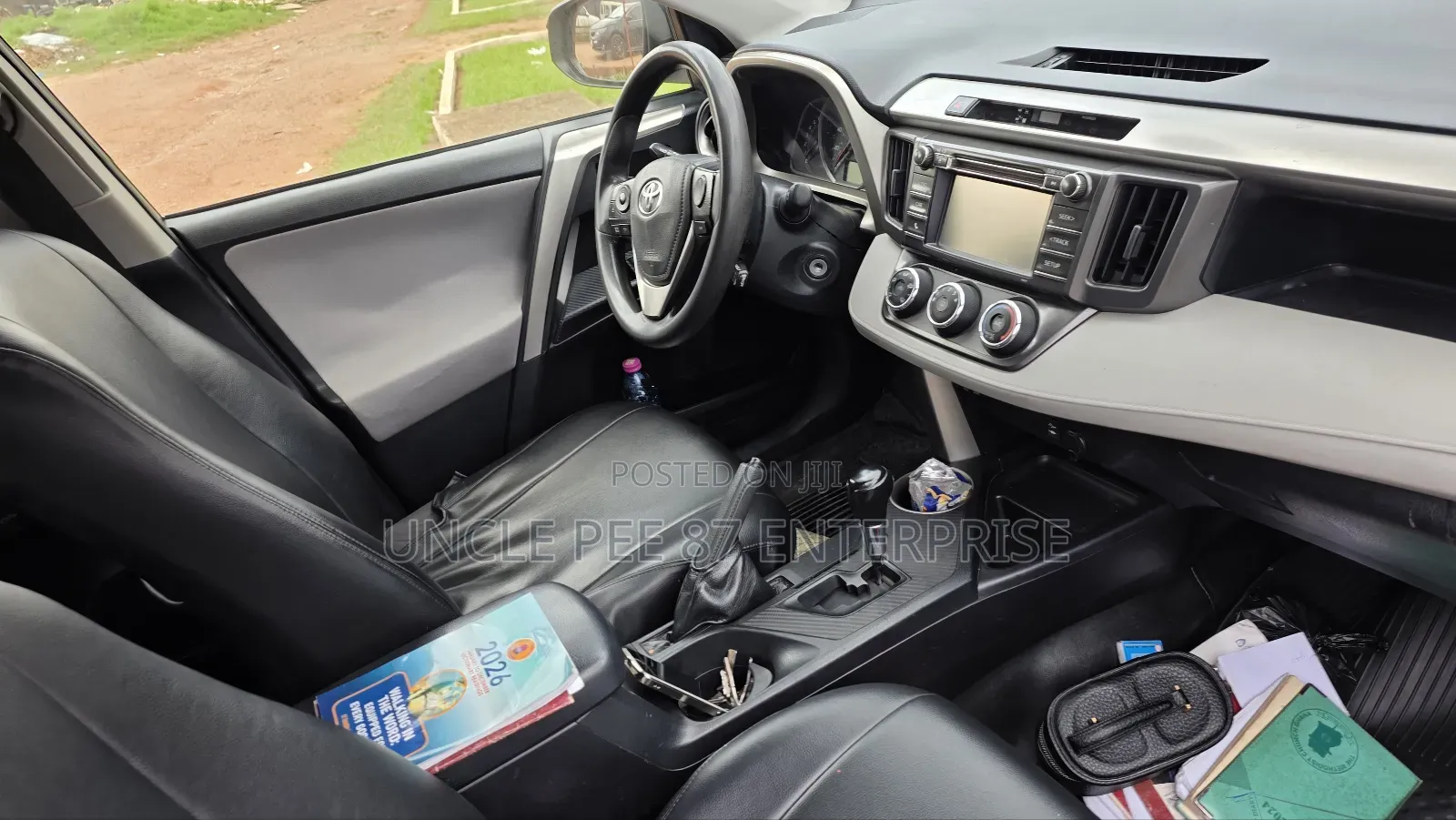 Toyota RAV4 LE 4dr SUV AWD (2.5L 4cyl 6A) 2015 Black