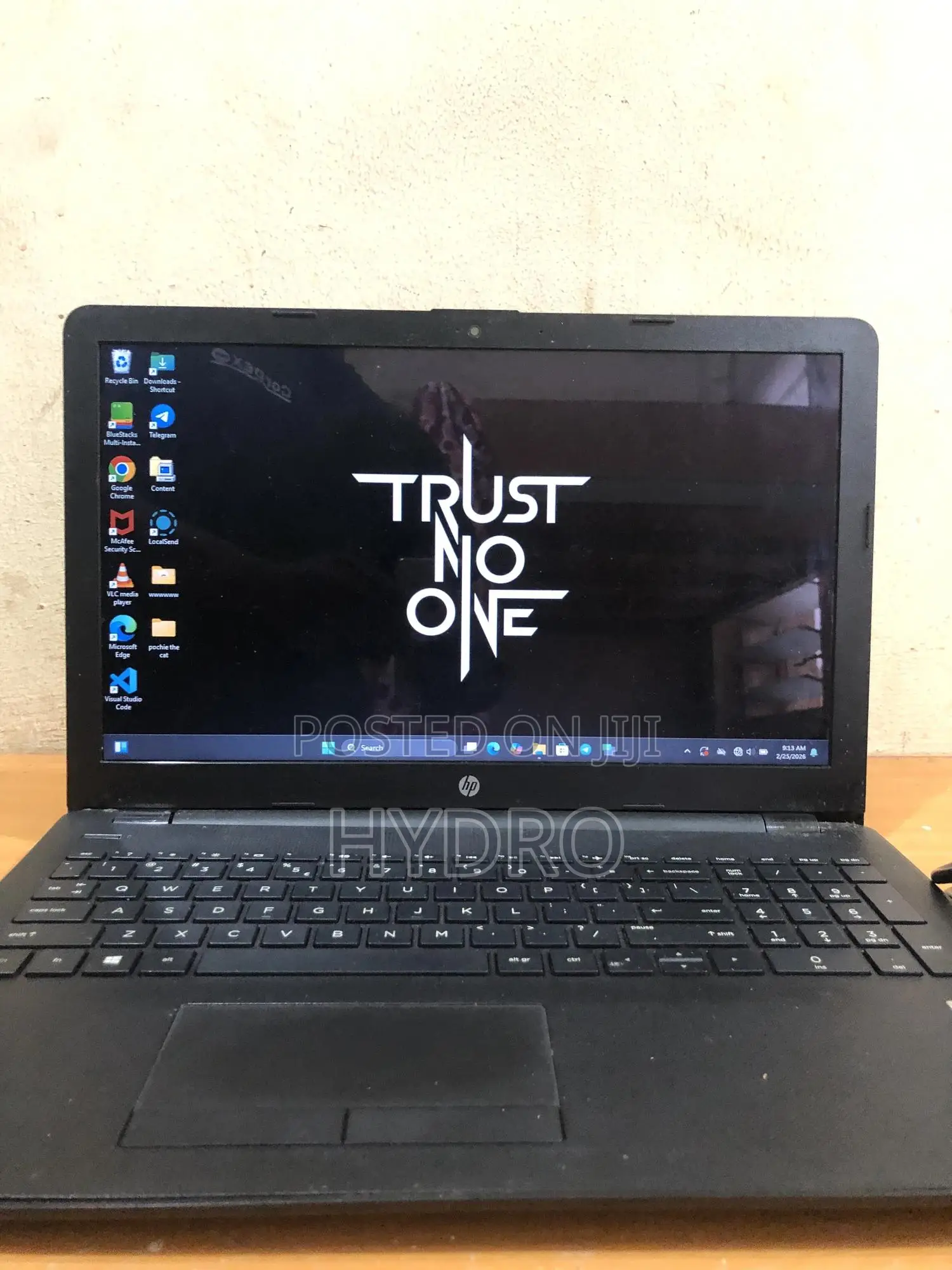 Laptop HP 240 G8 4GB Intel SSD 512GB